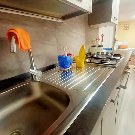 Cuntintizza Family House Apartment Catania