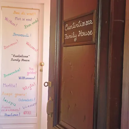 Cuntintizza Family House Apartman *