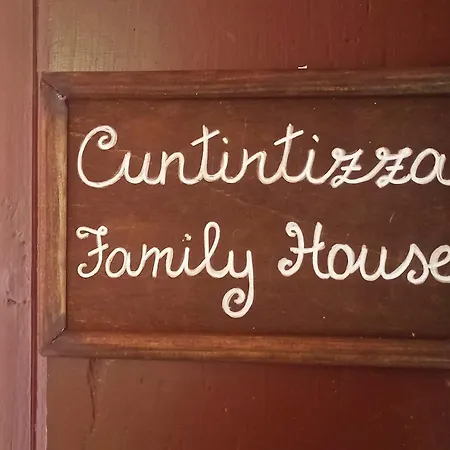 Cuntintizza Family House * Catania