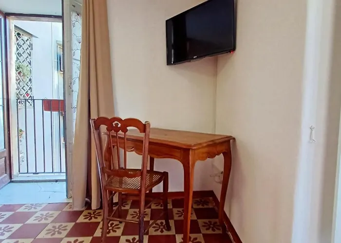 Cuntintizza Family House